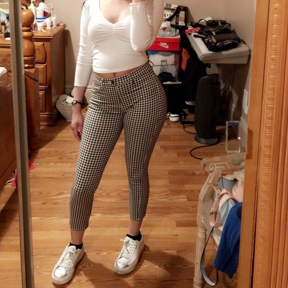 Uniqlo pants - Picture 2 of 2